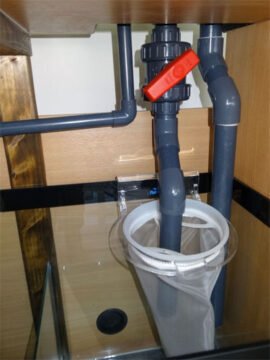 aquarium filter socks in sump filtration tank